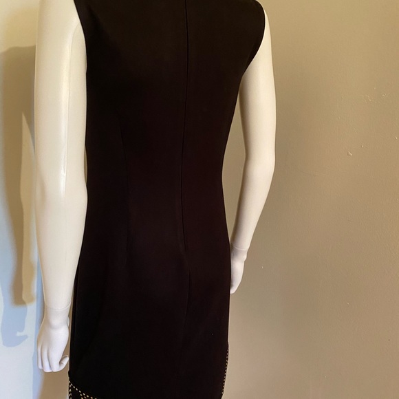 PREMISE DRESSES - Picture 5 of 8